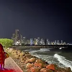 Cartagena Primera Linea De Playa Azul Frente Al Mar