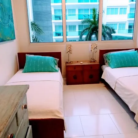 Apartment Primera Linea De Playa Azul Frente Al Mar Cartagena